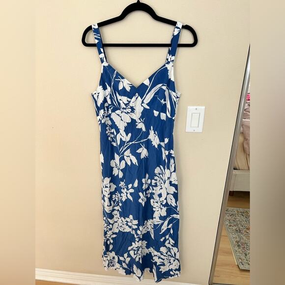 Madewell Tank Midi Dress in Floral - Picture 4 of 7